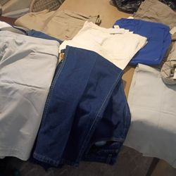28 Pairs Total Shorts And Pants For Sale Sizes 40-44