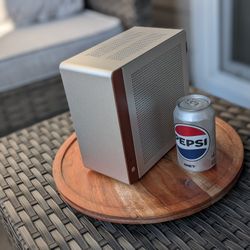 Gaming PC that fits in a backpack - Nvidia 5060 + Ryzen 9600X