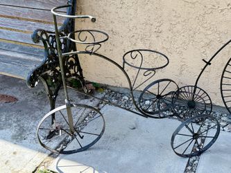Bicycle garden decor/plant stands