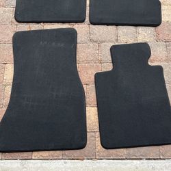 BMW BRAND NEW CARPET MATS/ 5 SERIES/ RETAIL IS $330/ I’M ASKING $80