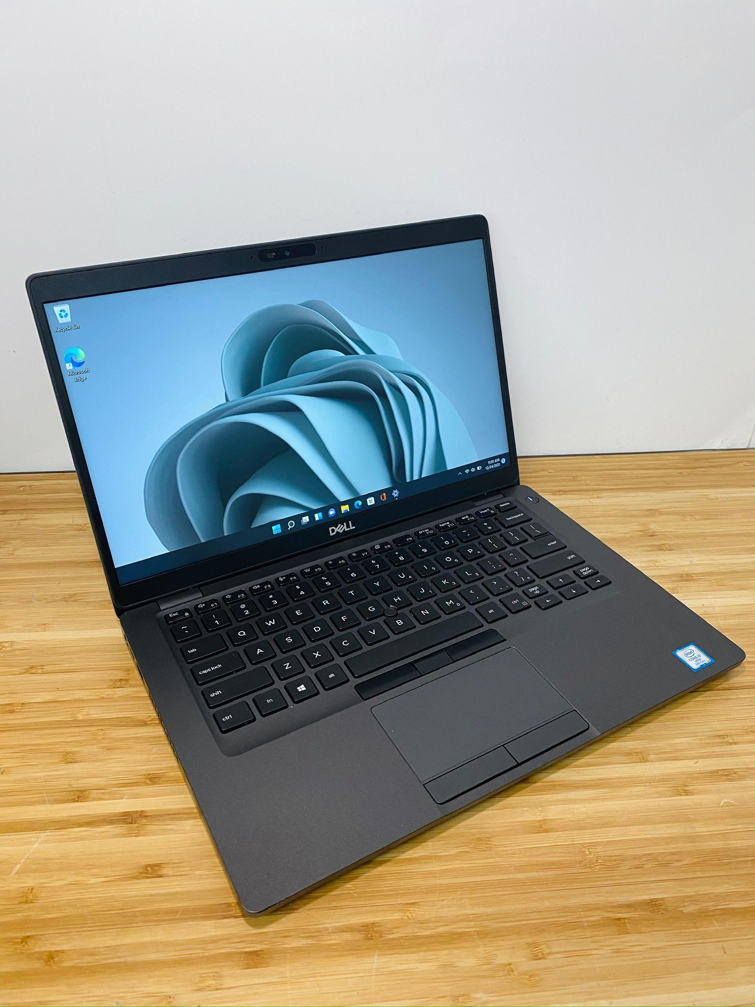 DELL Latitude 14インチ Core i7 Ram 16 512gb Amazon.com: Dell Latitude 5400 14 inches 8th Gen Core i7-8665U