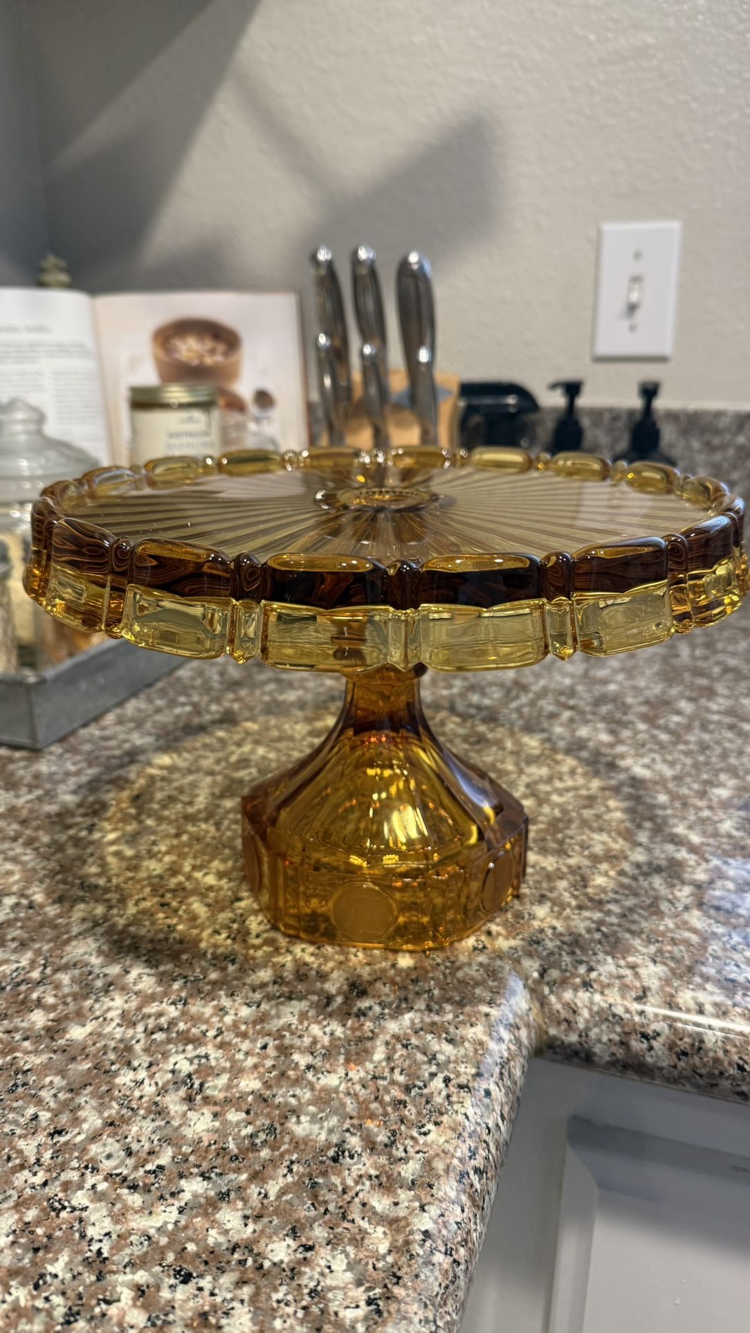 VINTAGE AMBER FOSTORIA COIN CAKE STAND