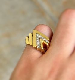 Jewelry 14k solid yellow gold  natural diamond 0.30CTW triangle bird ring size 8.75