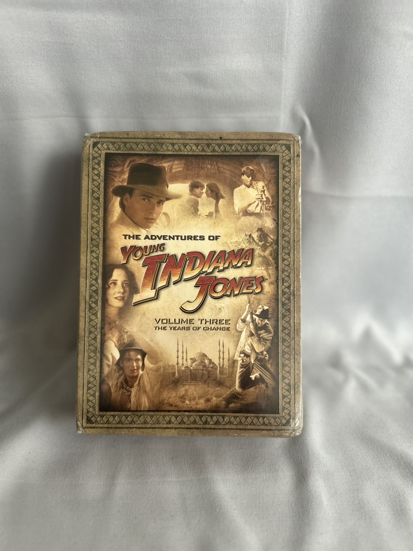 The Adventures of Young Indiana Jones: Volume Three [3] (DVD, 2008, 10-Disc Set)