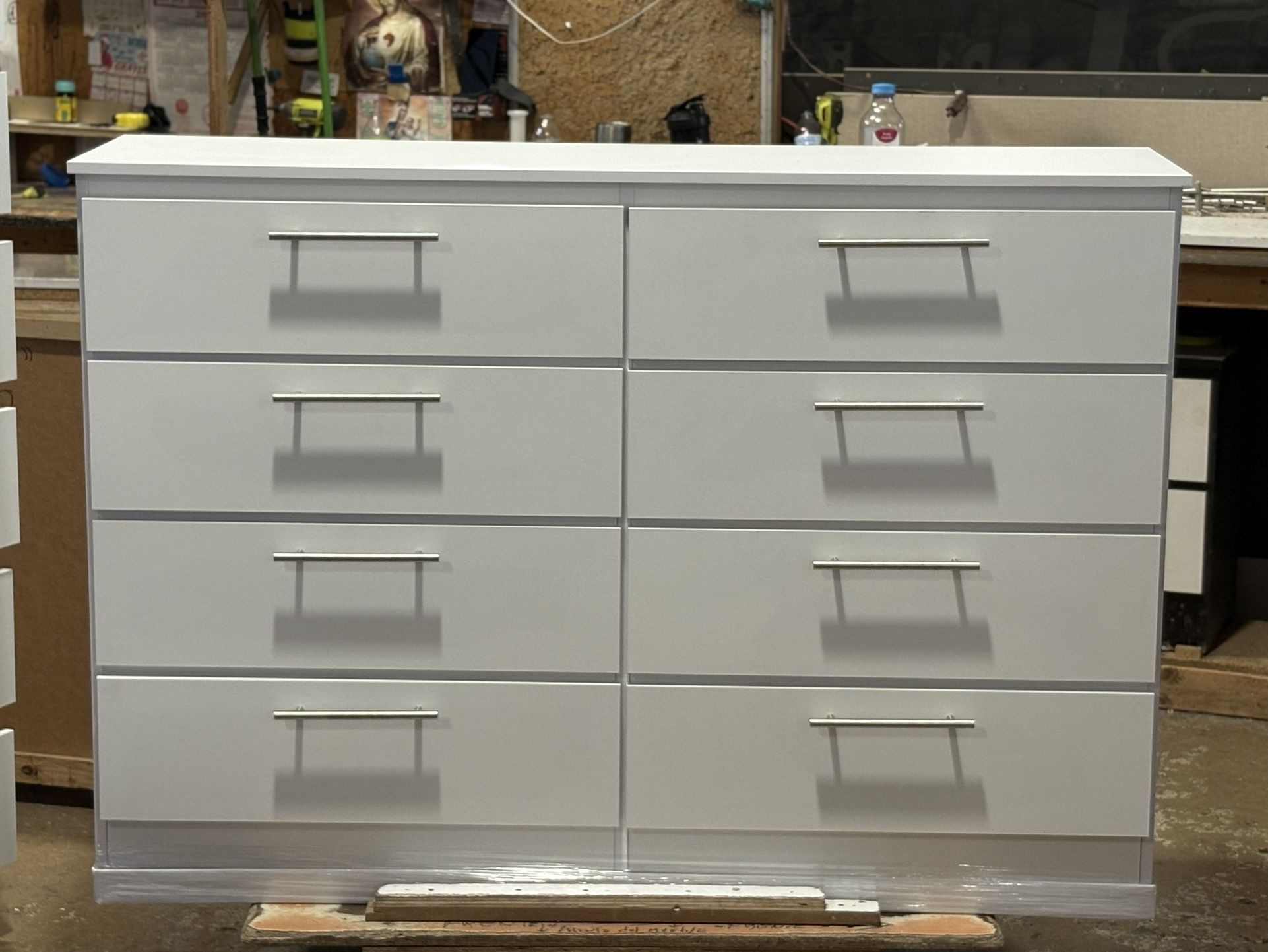 Dresser Whit 8 Drawers Cómoda Con 8 Gavetas