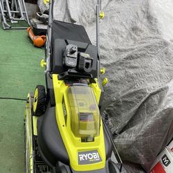RYOBI ONE+ HP 18V Brushless 16 in. Cordless Battery Walk Behind Push Lawn Mower with Battery And Charger 