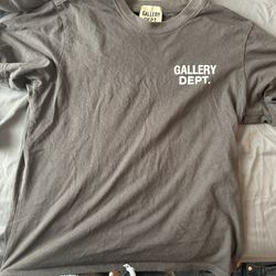 Gallery Dept Tshirt (ONLY SHIPPING)