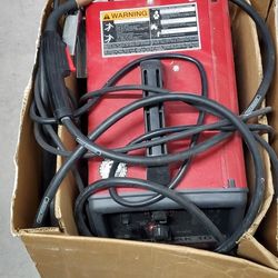 Lincoln Mig Pak 10 Welder New