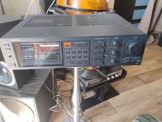 Onkyo quartz synthesized tuner amplifier model Tx 35