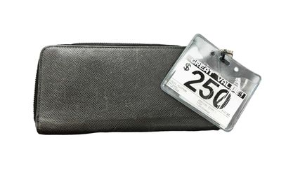 Louis Vuitton Vertical Zippy Wallet Taiga Leather Gray Wallet