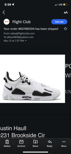 Nike Basketball Shoes Size (M) 9.5