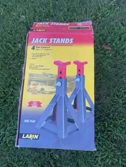 Jack stands