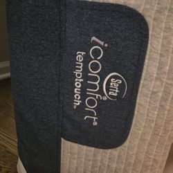 icomfort Serta Queen Mattress 
