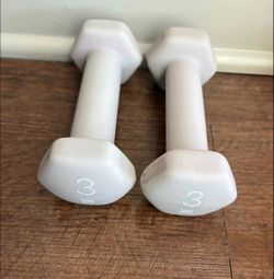 3 lbs neoprene dumbbells (2)
