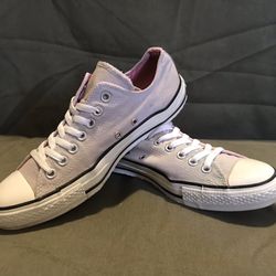 Pale Lavender Converse Mens 9/Woman 11