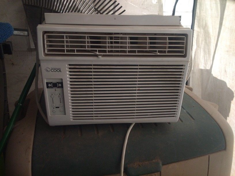 Commercial Cool 10000 Btu Air Conditioner