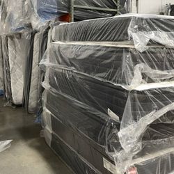 24hrs Same Day Delivery Se Habla Espanol Single Twin Mattress 99 Full 159 Queen Bed 179 King 229 Cali King 229 All Sizes Available 