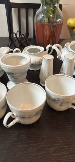 Vintage dishes