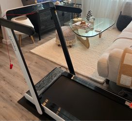 Treadmill - Running / Walking Pad