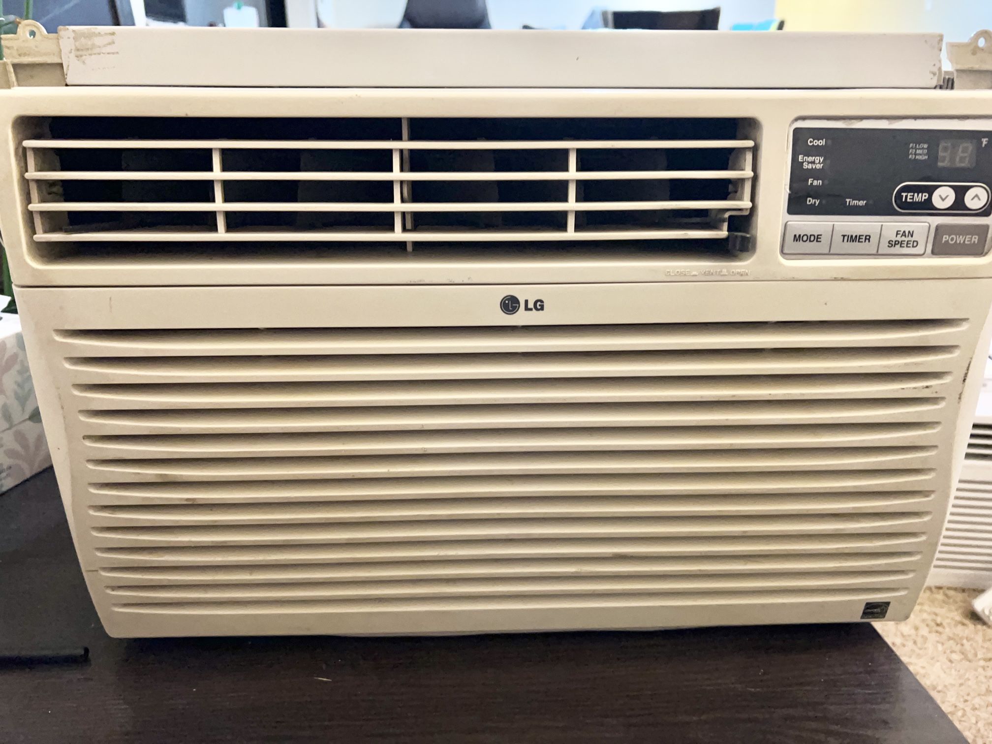 Toshiba 8,000 BTU Window A/C – Great Condition!