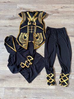 Size S ninja costume