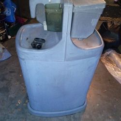 J&J Stoweaway Double Handwashing Station