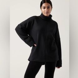 Athleta Cozy Karma Funnel-neck Sweater Women’s Medium Oversized Fleece Lined Pullover Sweatshirt 