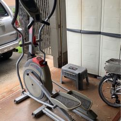 schwinn elliptical exercise machine 