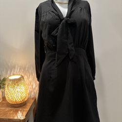 Dress: Black Ribbon 