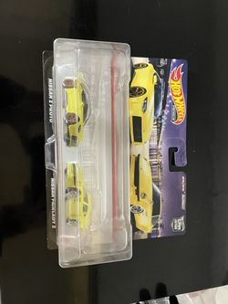 Nissan Z Hot Wheel Set 