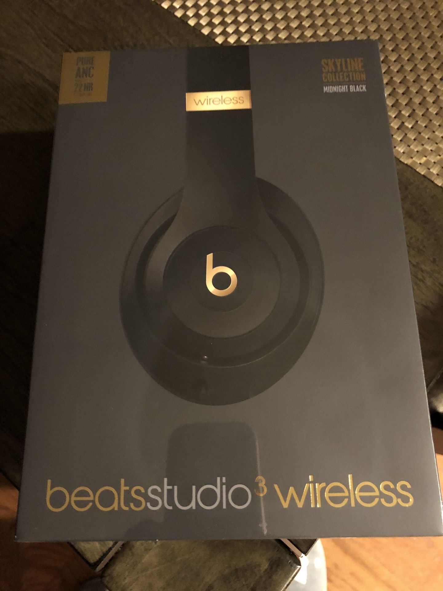 Beats wireless headphones