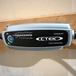 CTEK LiFePO4 Battery tender (Lamborghini, BMW)