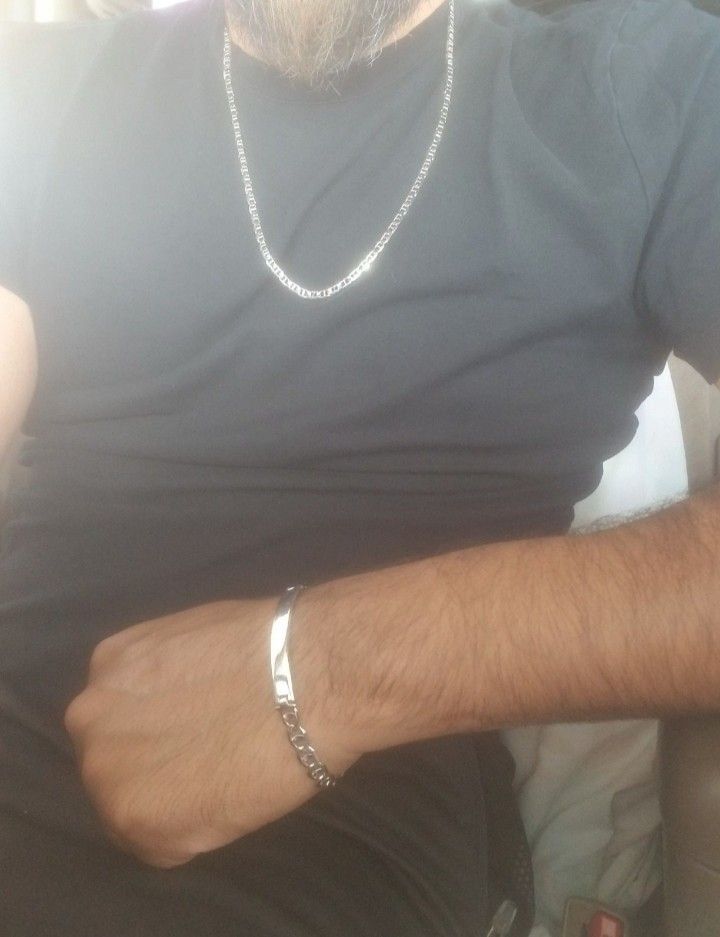 14k Withe Gold Chain And Bracelet 35 Grams Total$2200