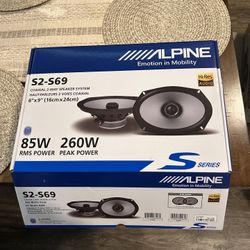 Alpine Speakers 
