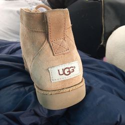✨ UGG Boots – Excellent Condition ✨