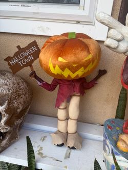The Nightmare Before Christmas Poseable Pumpkin King Hanging Decoration