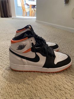 Air Jordan 1 Retro High OG 'Electro Orange'