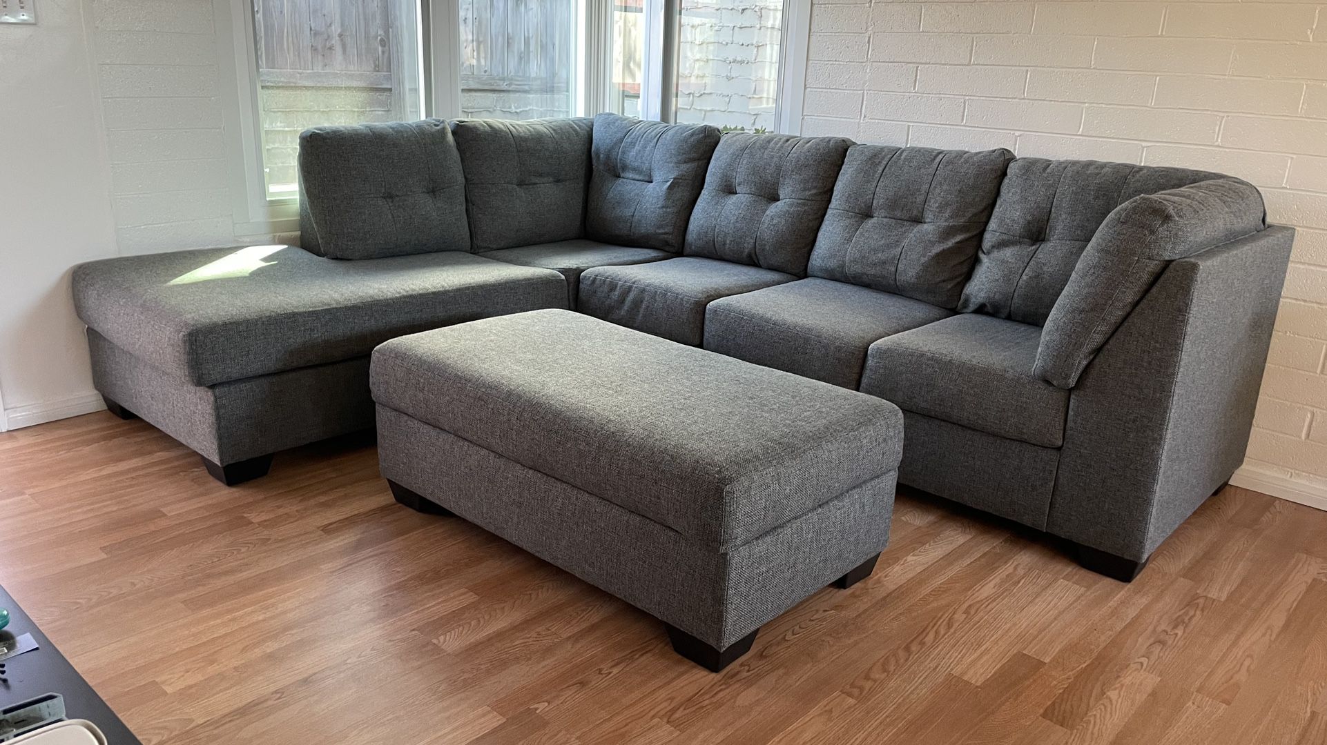 Sectional With Storage Ottoman 