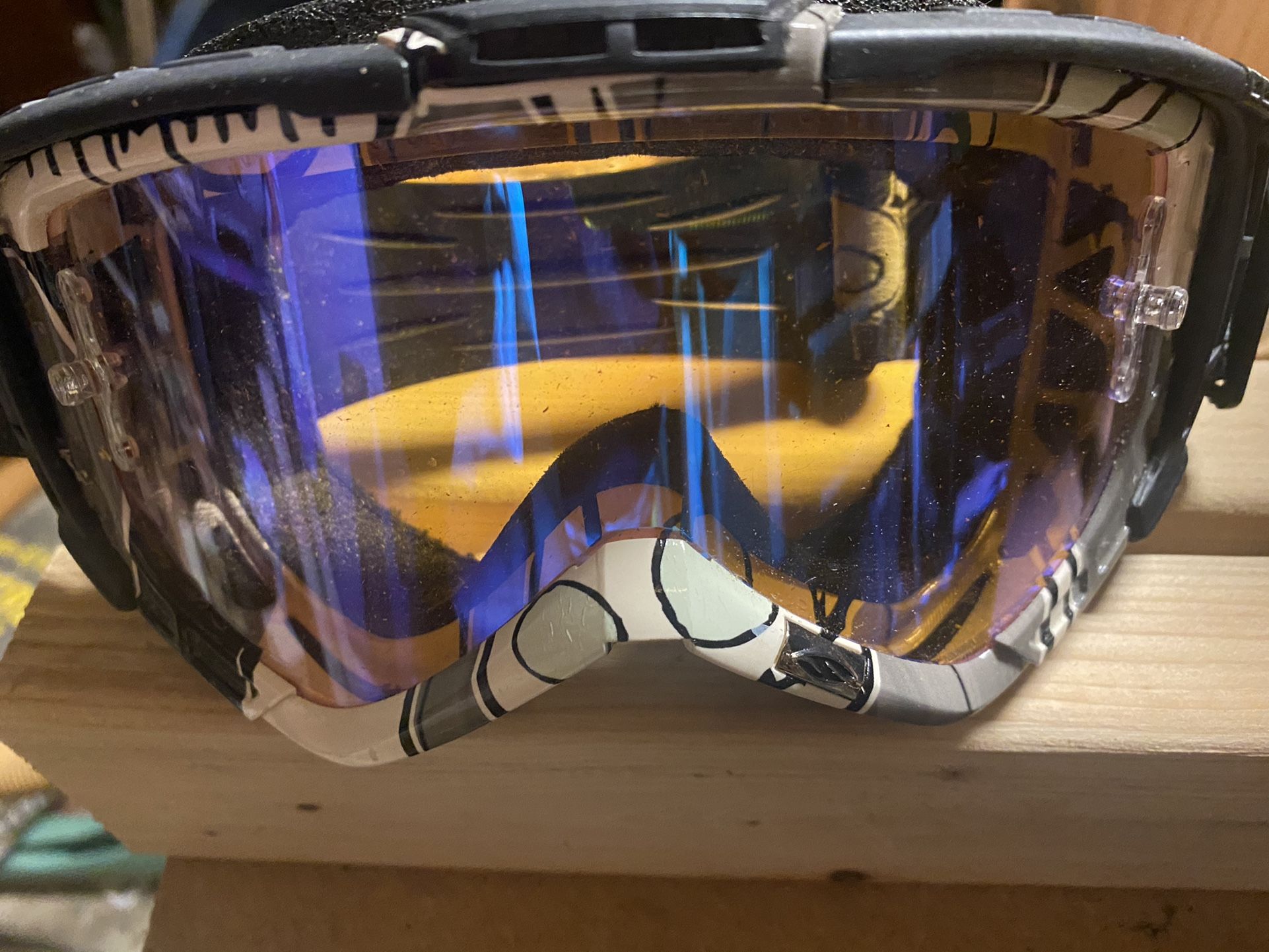 Smith Snowboarding Goggles