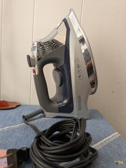 Black and Decker Iron