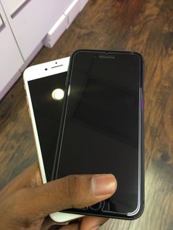 iPhone 8 64GB Factory Unlocked Excellent Condition