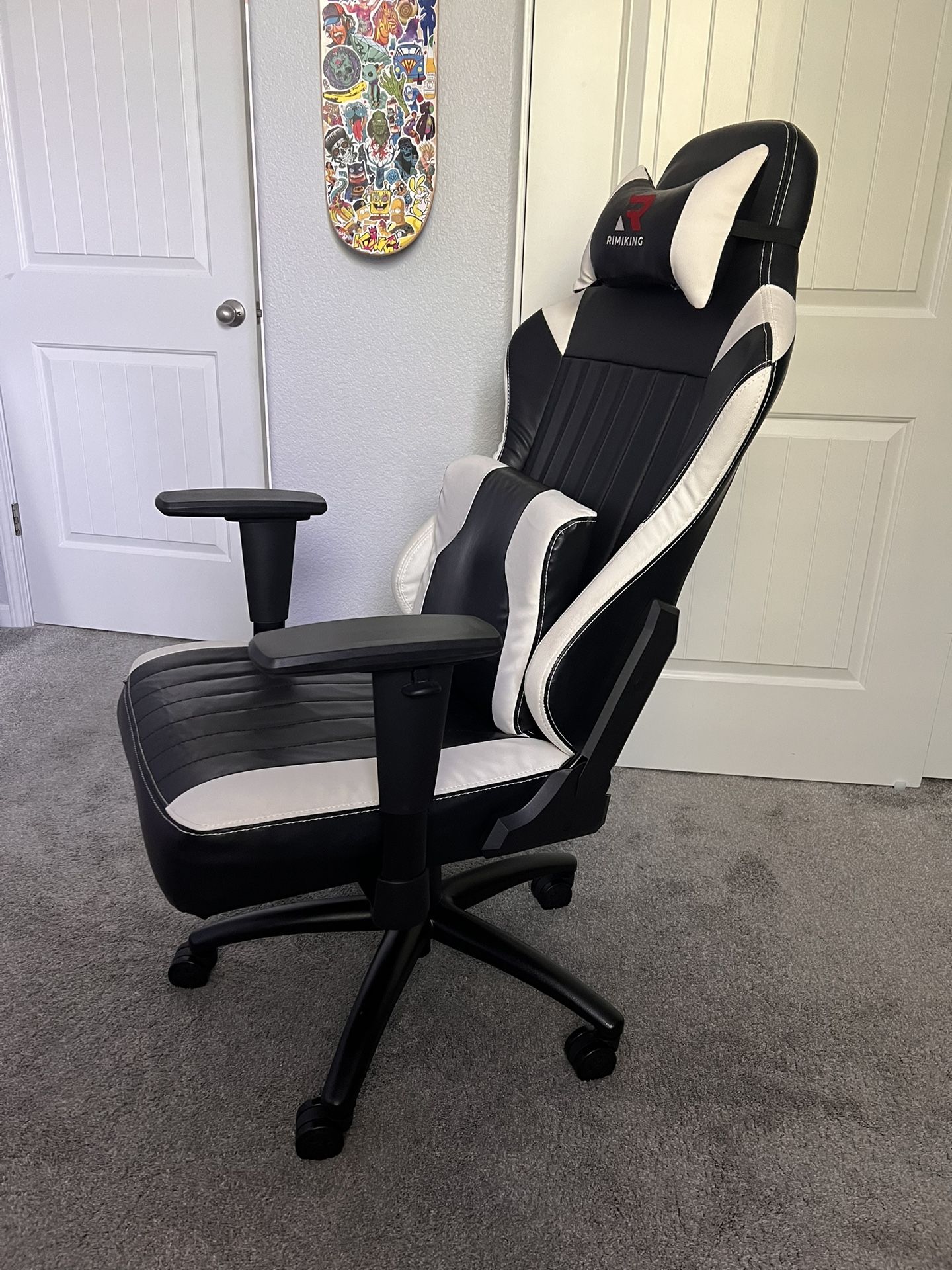 Gaming racing chair