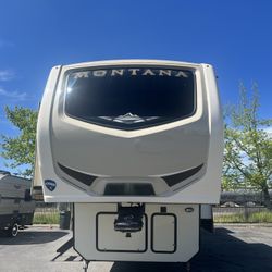 2019 Montana Fifth Wheel