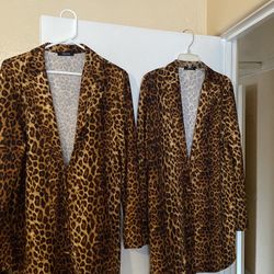 NEW - Long Sleeves Open Front Asymmetric Hem Lightweight Cardigan - Large Size only 