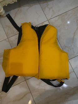 Yellow Life Adult Jacket PFD Vest XL