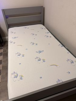Twin mattress