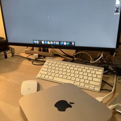 Mac Mini w/ Wireless Keyboard and Mouse