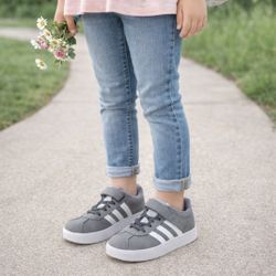 12.5 Kids Adidas Sneaker in Grey Suede