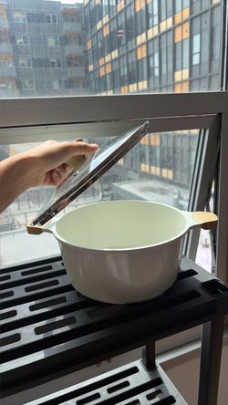 White Ceramic Pot with Glass Lid