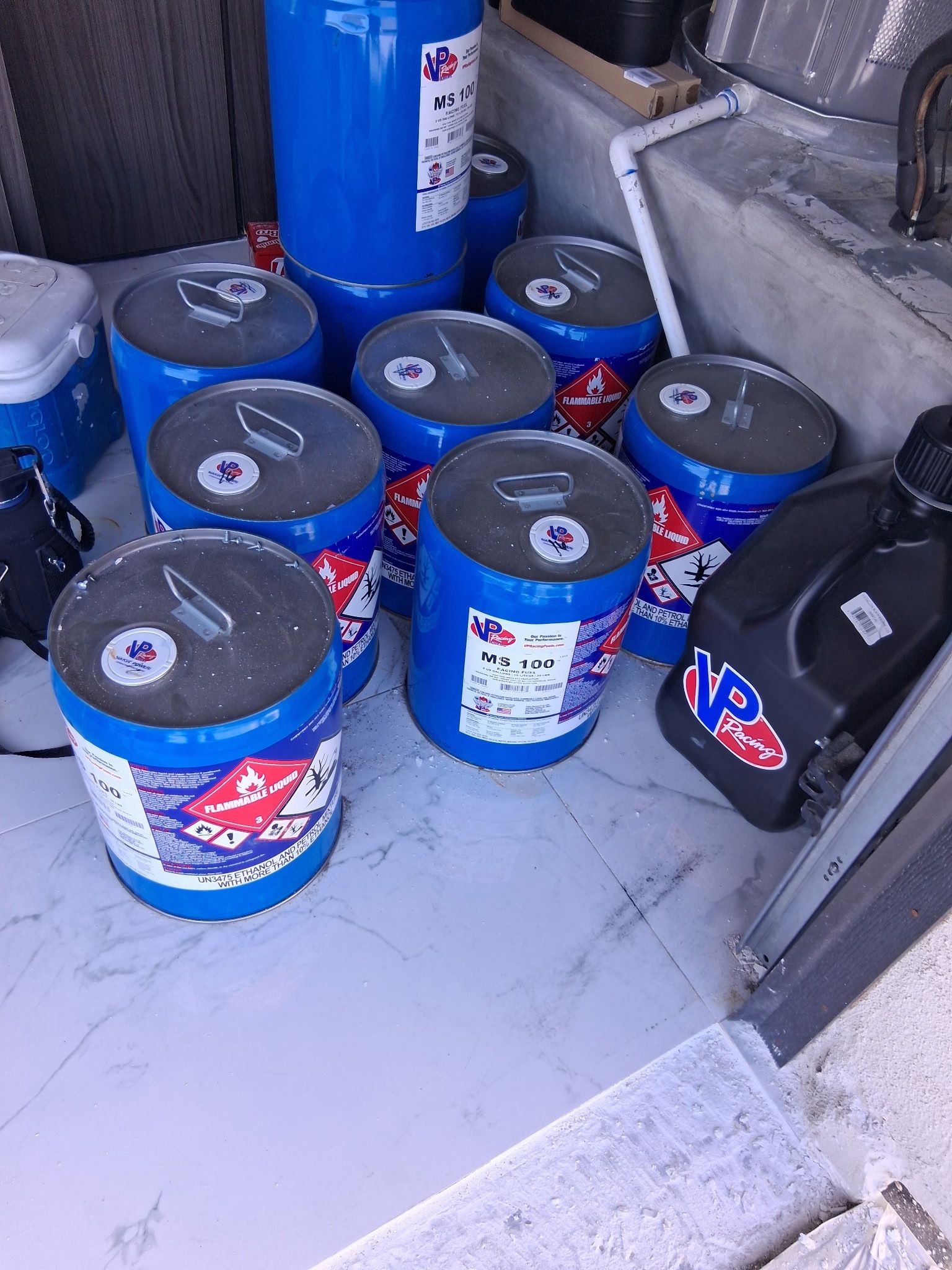 5 Gallon VP Race fuel MS100